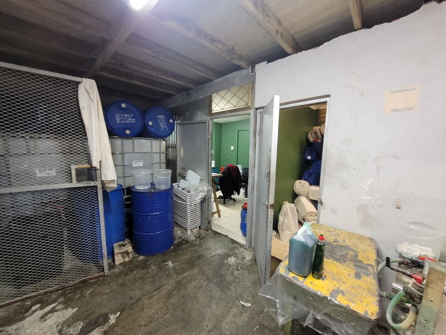 Commercial Property for Sale in Beaconvale Western Cape